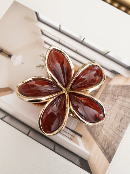 HAWAIIAN FLOWER HAIR CLAW CLIP - GOLD EDGE