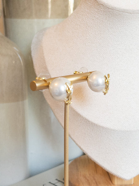 PEARL QUEEN EARRINGS