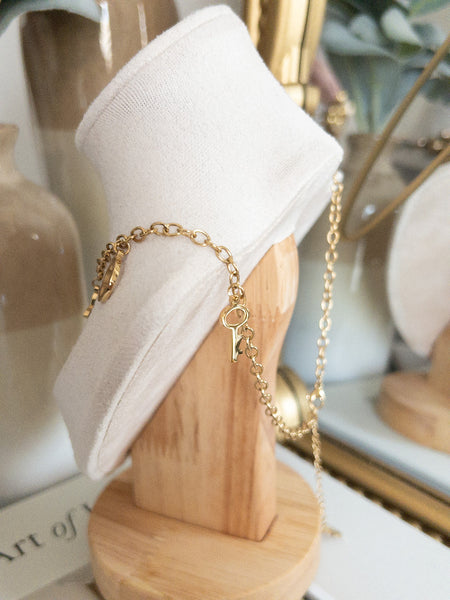 LUCKY NECKLACE
