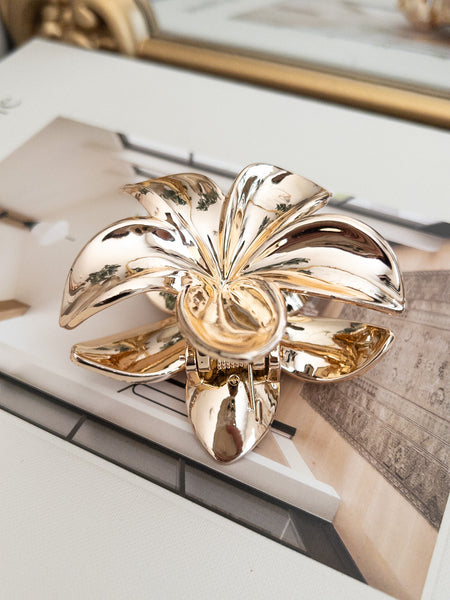 HAWAIIAN FLOWER HAIR CLAW CLIP - GOLD