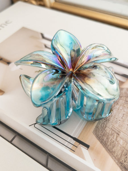 HAWAIIAN FLOWER HAIR CLAW CLIP - BLUE