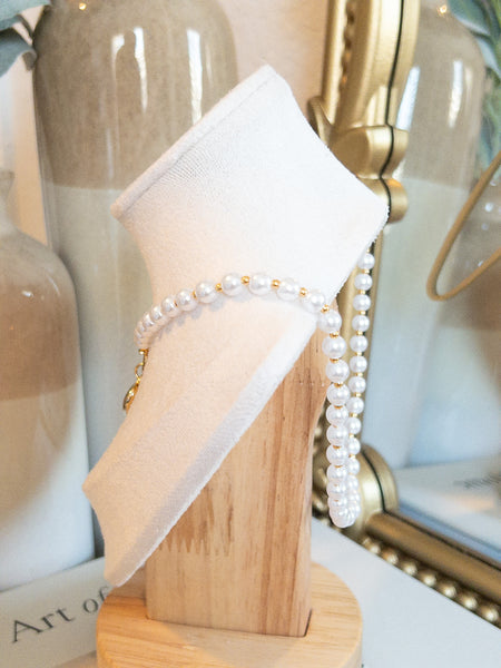 PEARL QUEEN CHOKER NECKLACE