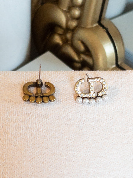 DAZZLE PEARL EARRINGS