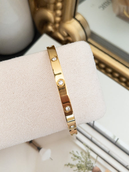 BOSSY BRACELET