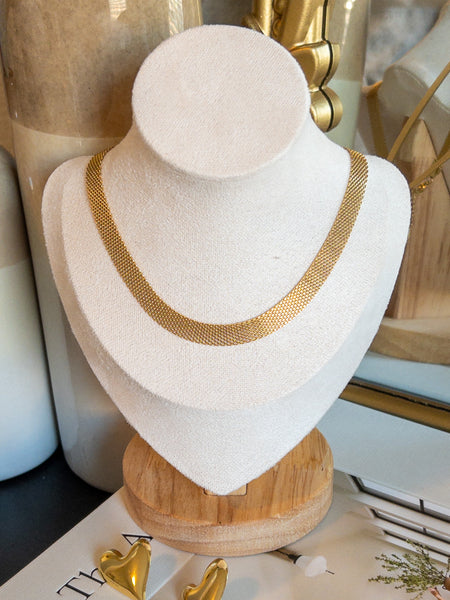 VINTAGE NECKLACE