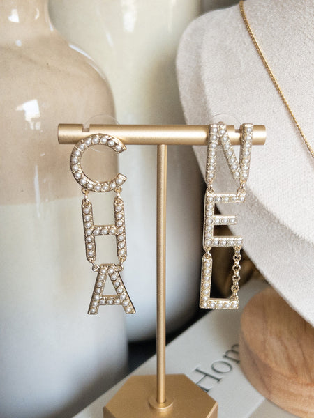 EXCLUSIVE EARRINGS