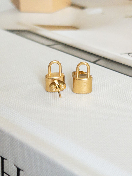 LOCK STUD EARRINGS