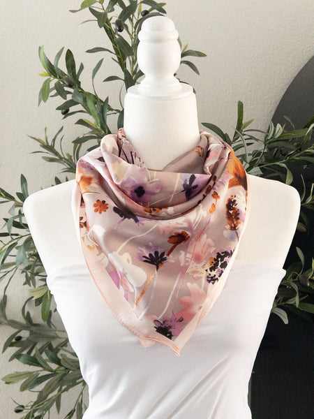 PRETTY VIBES SCARF