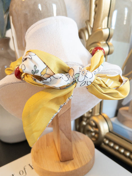 HEART SCARF NECKLACE - YELLOW