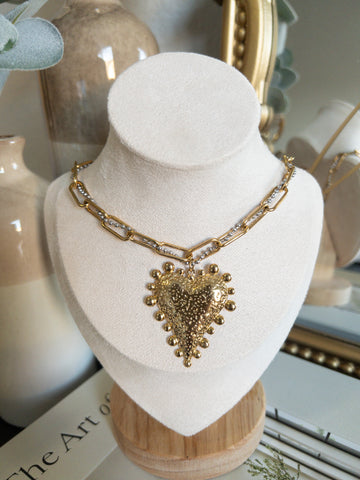 MI AMORE HEART NECKLACE