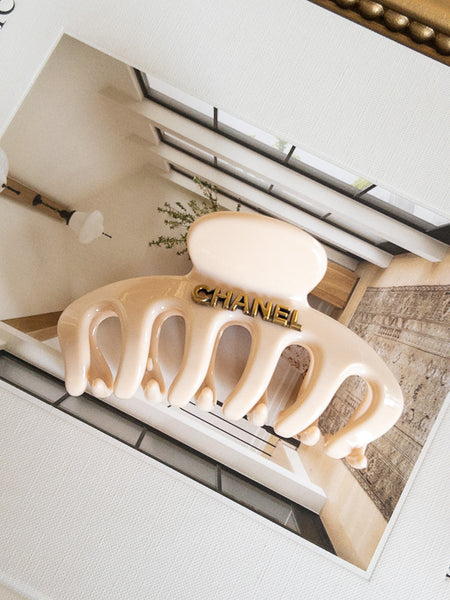 PARISIAN HAIR CLIP - CREAM