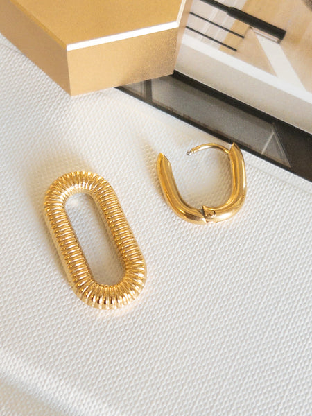 FINE TIME TEXTURED HOOPS