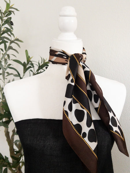 MAKE A STATEMENT SCARF