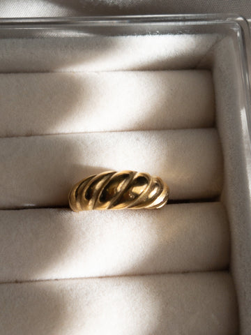 DIVA RING - GOLD