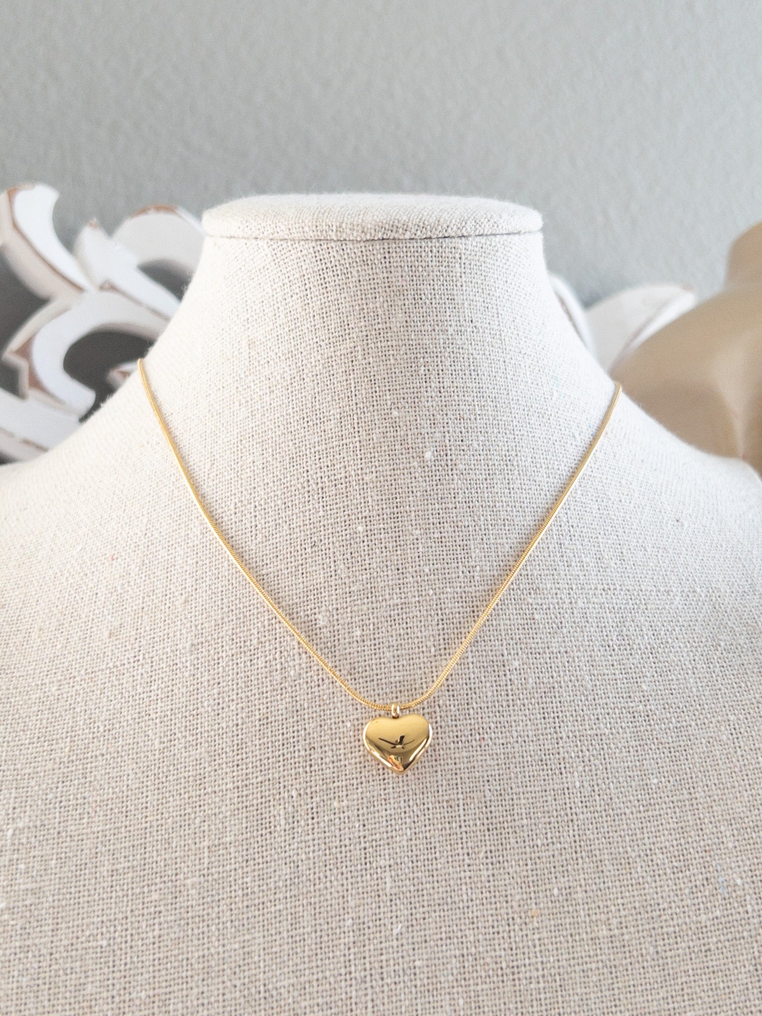 AMOR NECKLACE - GOLD