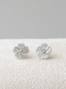 FLOWER EARRINGS