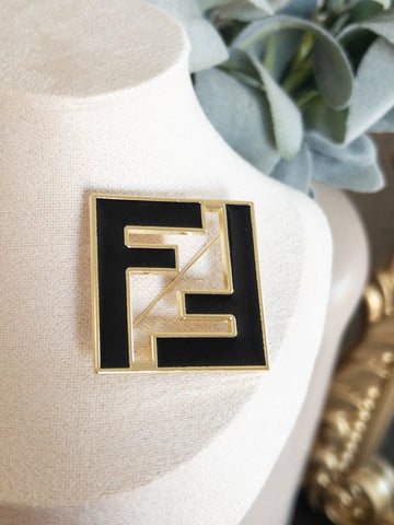 FF BROOCH - BLACK