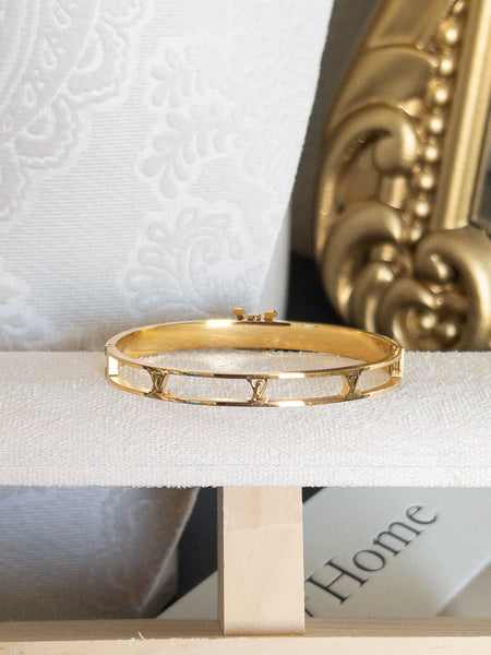 DAZZLE LUV BRACELET
