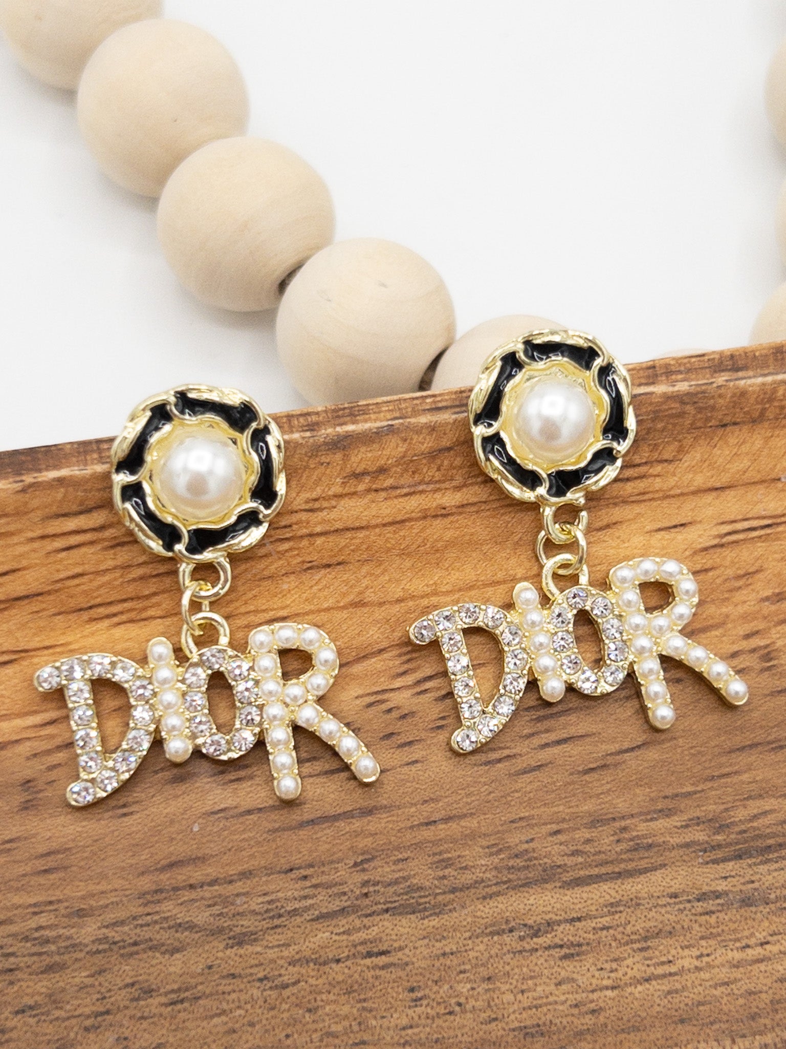GLOW UP EARRINGS