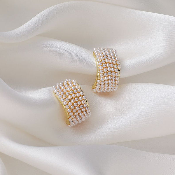 LAVISH EARRINGS - GOLD